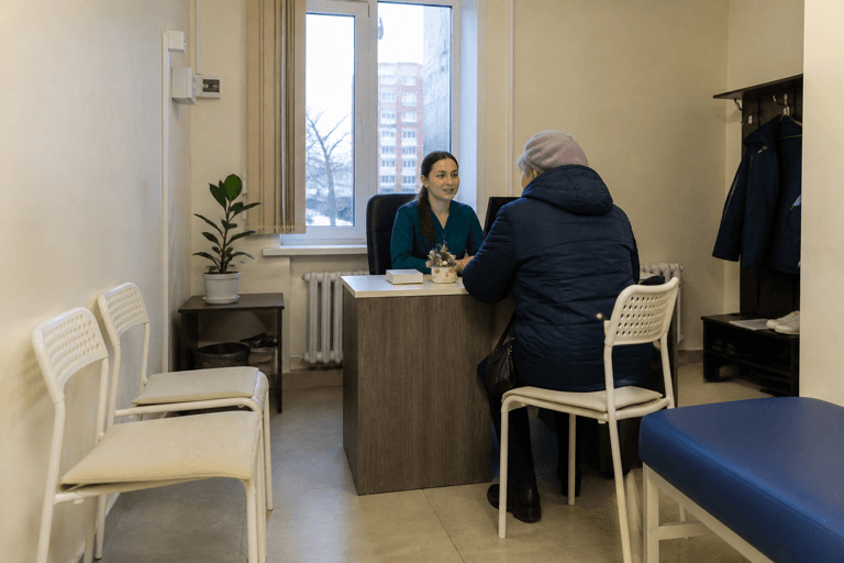 Зона приёма посетителей филиала «Наркология Москвы» по адресу: 141207, Московская обл, г Пушкино, Московский пр-кт, д 14