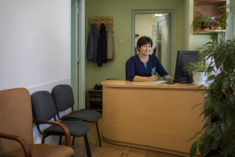 Зона приёма посетителей филиала «Наркология Москвы» по адресу: 125375, г Москва, Тверской р-н, ул Тверская, д 16 соор 1